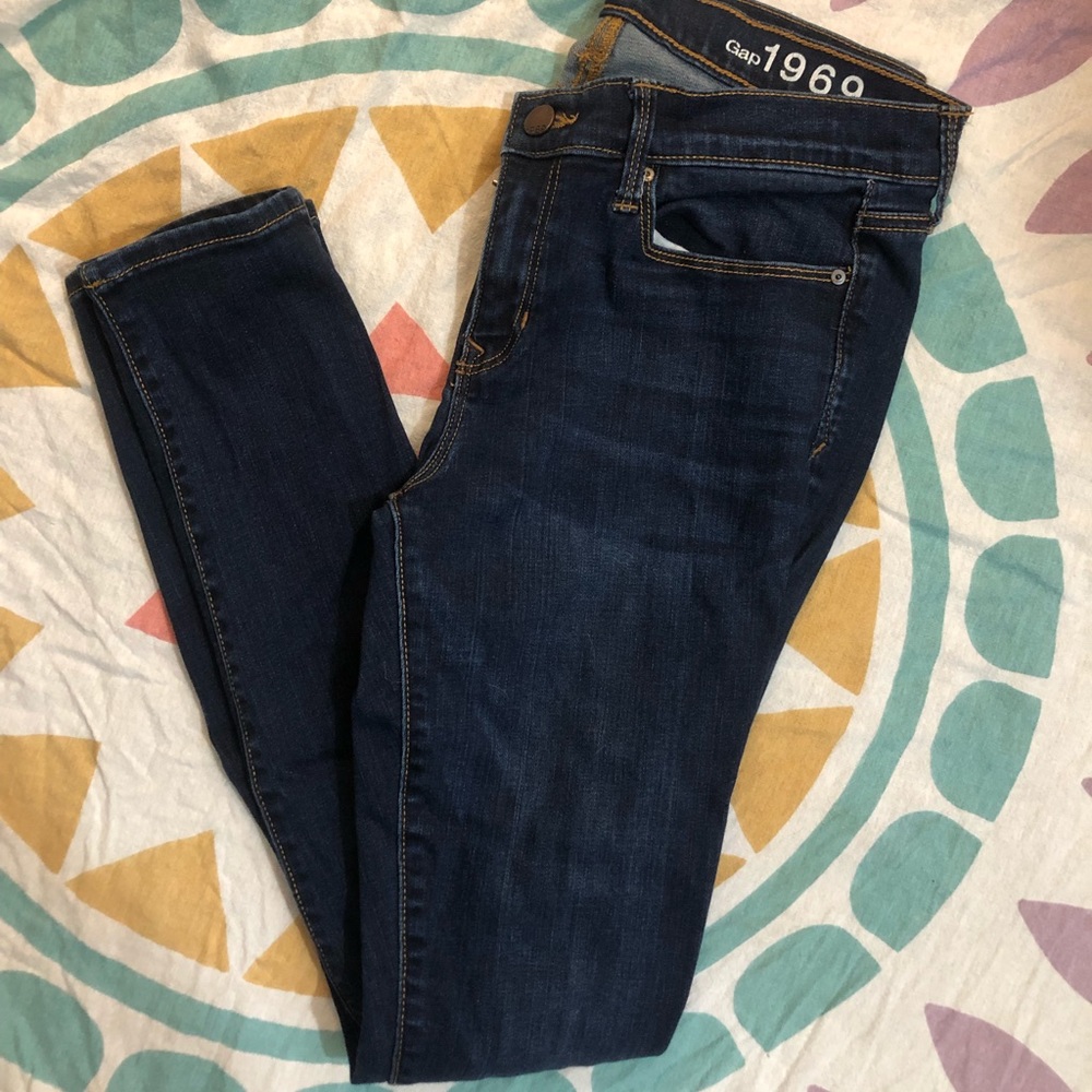 Gap 1969 Legging Jean